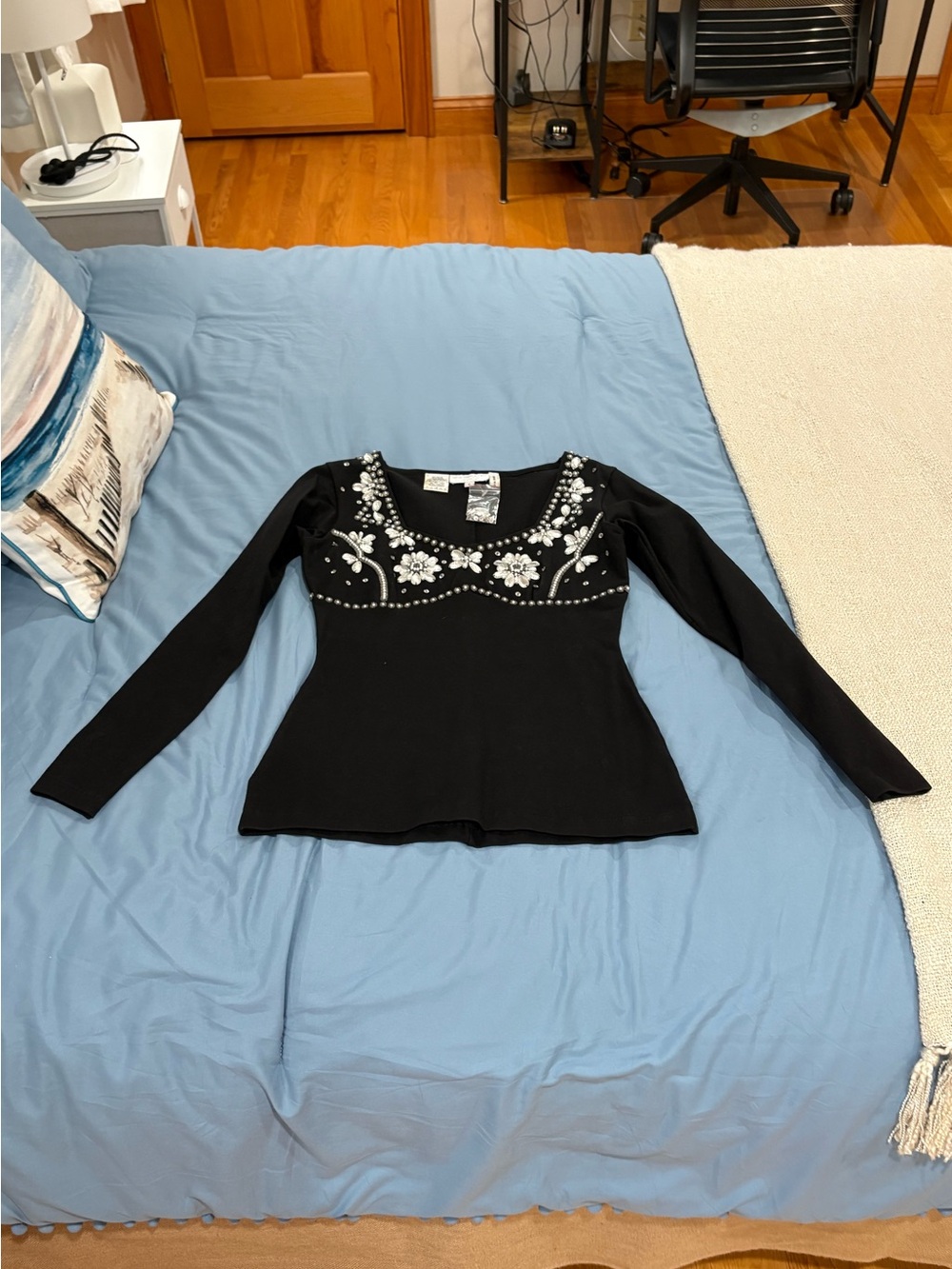 NWOT Black Long-Sleeve Embellished Scoop-Neck Women's Top
